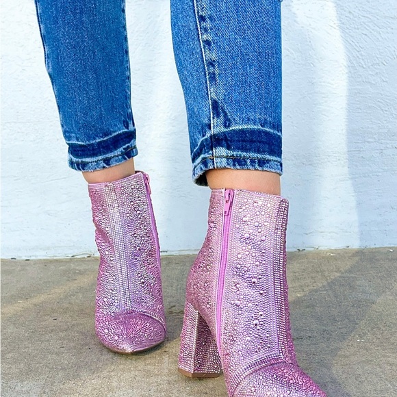 Betsey Johnson Cady Bootie - Light Pink - Picture 14 of 14